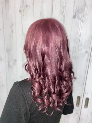 セミロング ゆぴ☾‪/推しカラー /ハイトーンのヘアスタイル