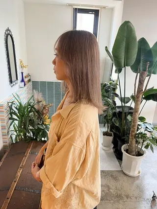 ミディアム カラー 🩷ハイトーン透明感 レイヤー🩷ユリカのヘアスタイル