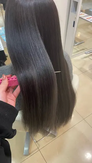 ロング カラー 💖透明感カラー💖 西添 奈々美のヘアスタイル