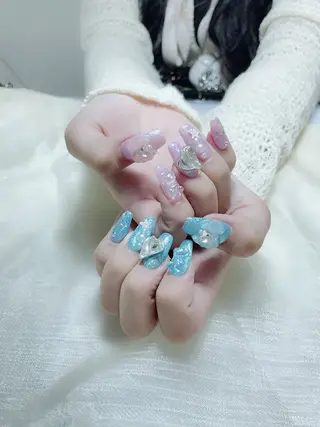 ネイル Amina nail salonのネイルデザイン