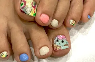 ネイル METORO NAILのネイルデザイン