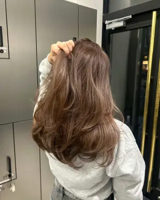 ロング 大人レイヤー/艶美髪 🇺🇸TOMONAのヘアスタイル
