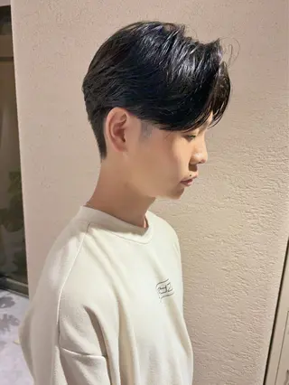パーマ メンズ 増渕 駿介のヘアスタイル