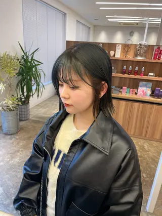 ショート 小宮山 桃加のヘアスタイル