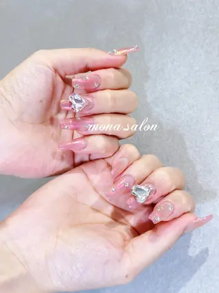 ネイル Mona【パラジェル ・長さ出し専門店】のネイルデザイン
