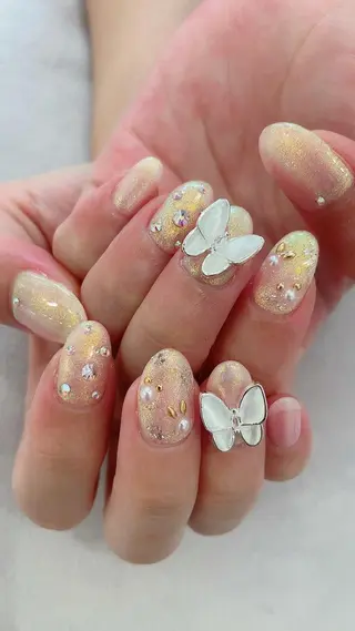 ネイル Serenity by Mari所属・Shinozaki mariのネイルデザイン