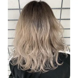 ミディアム カラー 坂西 春果のマツエク・マツパデザイン