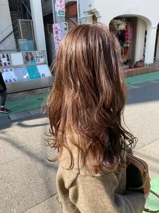 カラー LORE福岡天神 韓国/ブリーチのヘアスタイル