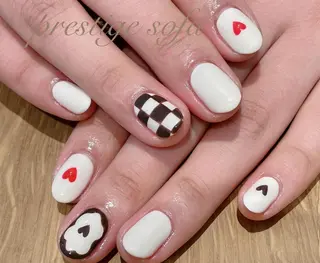 ネイル マツエク・マツパ 髙橋 敦子のネイルデザイン