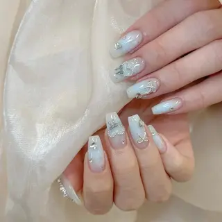 ネイル Iris  Nail所属・akige akigeのネイルデザイン