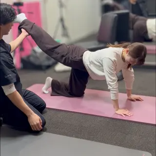 美容整体×ストレッチ /美ボディ/下田のエステ・リラクイメージ