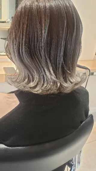 カラー arrow🖤 もえみのヘアスタイル