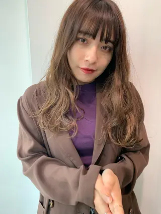 ミディアム 🪞THEATER 表参道店🩰のヘアスタイル