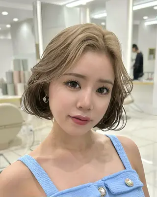 ショート 韓国顔まわり/前髪 /レイヤー/いつきのヘアスタイル