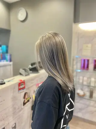 セミロング カラー 太白区白髪ぼかし/ ボブカット/千葉達人のヘアスタイル