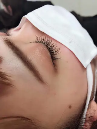 マツエク・マツパ 🩵盛れる韓国ヘア 🩵うるつやカラーのヘアスタイル