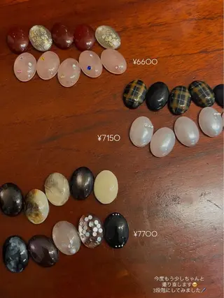 ネイル mano+所属・砂田 はるかのネイルデザイン