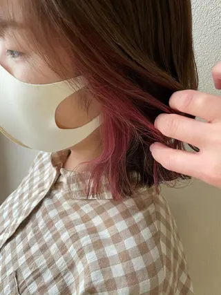 ミディアム カラー 沢田 瞳のヘアスタイル