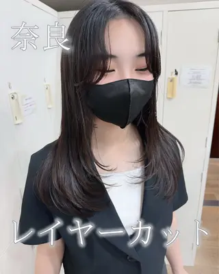 セミロング 中東 真子のヘアスタイル