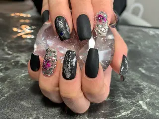 ネイル マルサンカクシカク所属・○△□ 守口市のネイルデザイン