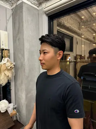 メンズ ライツ オオサカのヘアスタイル