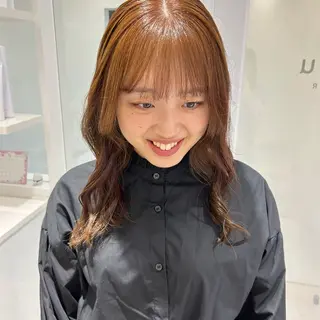 ミディアム カラー チアキ ジュリのヘアスタイル