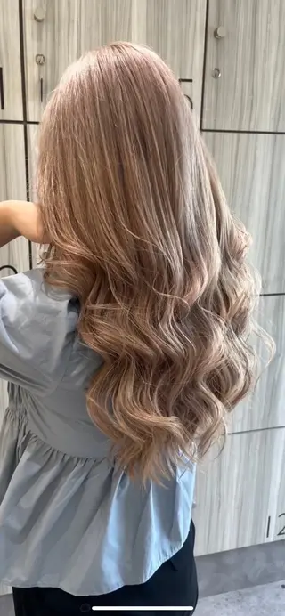 ロング パーマ 鈴木 颯介のヘアスタイル