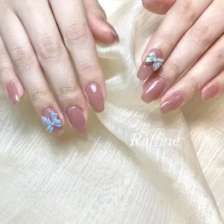 ネイル RAFFINE 月🦋🩵のネイルデザイン