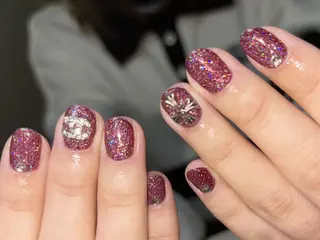 ネイル ki🍒🍒 ki ツルツルネイルのネイルデザイン