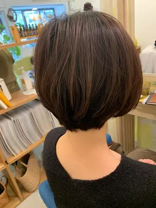 ショート カラー 【髪質改善】【美髪】 【ツヤ髪】ほしのちりのヘアスタイル