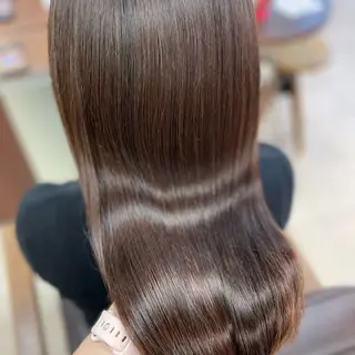 カラー HIKARI🐈⬛ レイヤー×デザインのヘアスタイル