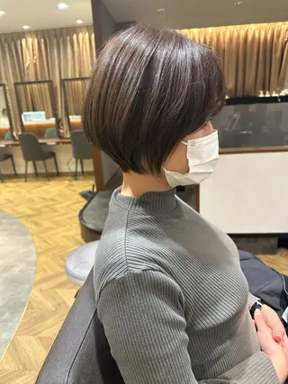 ショート かえ🩶韓国ボブ🎀 透明感カラー🥣のヘアスタイル