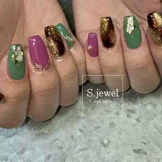 ネイル S♡JEWEL所属・S. JEWELのネイルデザイン