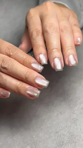 ネイル 関山 志乃のネイルデザイン