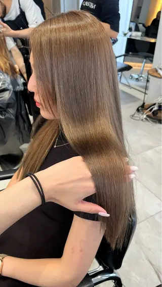 ロング matsuri /レイヤーカット𝜗のヘアスタイル