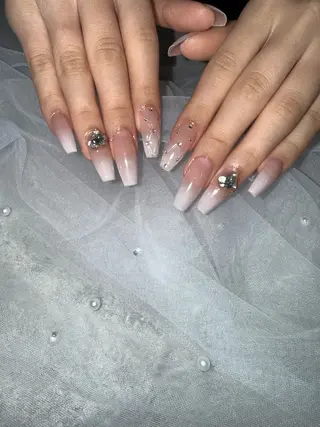 ネイル Raviliss ♡のネイルデザイン