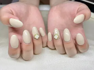 ネイル マツエク・マツパ アイブロウ Nail&eye Belire 新宿のネイルデザイン