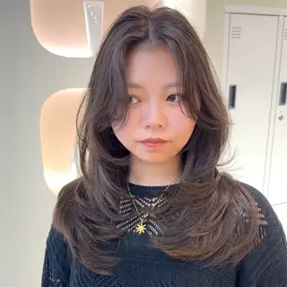 ミディアム カラー 🫧レイヤーカット/ 韓国ヘア🫧辻優也のヘアスタイル