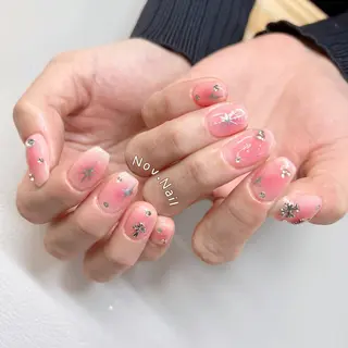 ネイル Nov. ネイルサロンのネイルデザイン