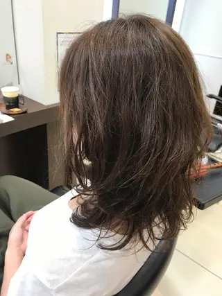 ミディアム カラー 大久保 隆蔵のヘアスタイル