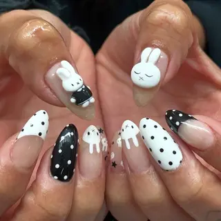 ネイル Heng688 へンのネイルデザイン