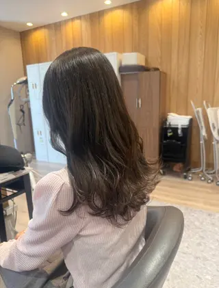 ロング カラー ヘアアレンジ 佐藤 凜華のヘアスタイル