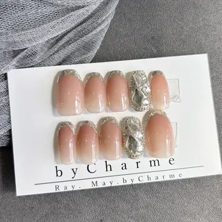 ネイル Ray. ／綺麗目ニュアンスのネイルデザイン