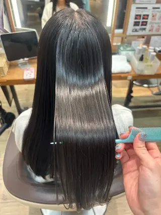 ロング ゆうこ🍀髪質改善/ ストレート/艶カラーのヘアスタイル