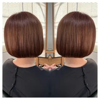 ショート カラー 村山 茉衣のヘアスタイル