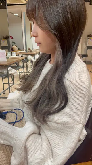 カラー BROOK.ブルック所属・奥野 涼香のヘアスタイル