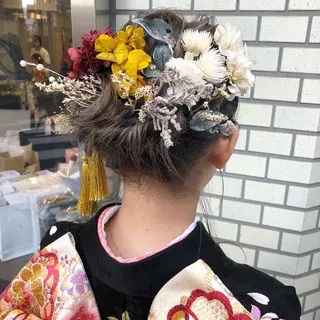 ロング カラー パーマ ヘアアレンジ ハイトーン特化🤍 浦住のヘアスタイル