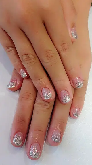 ネイル 🍒当日もOK🍒 𝑳𝑼𝑵𝑨花井のネイルデザイン