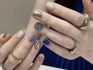 ネイル 🦋y y Nail 🤍のネイルデザイン