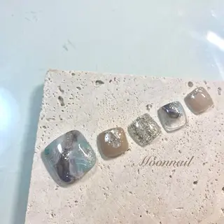 ネイル Moonnail所属・Moonnail Moekaのネイルデザイン